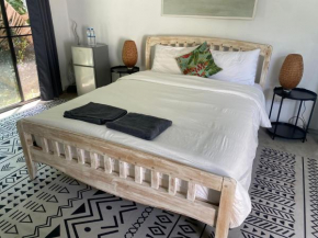Villa Manuia Guest Room